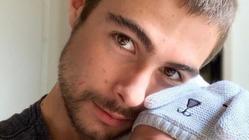 Rafael Vitti relembra foto da infância e é confundido com Clara Maria - Instagram
