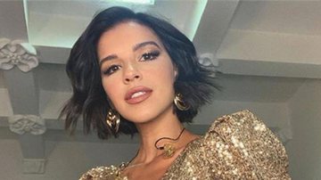 Mariana Rios ostenta decote ousado em look poderoso - Instagram