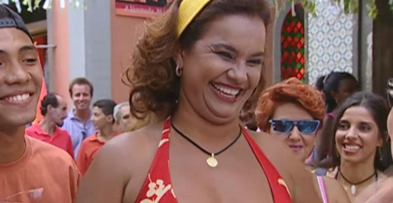 Solange Couto relembra Dona Jura dezoito anos depois de 'O Clone' - Reprodução/TV Globo