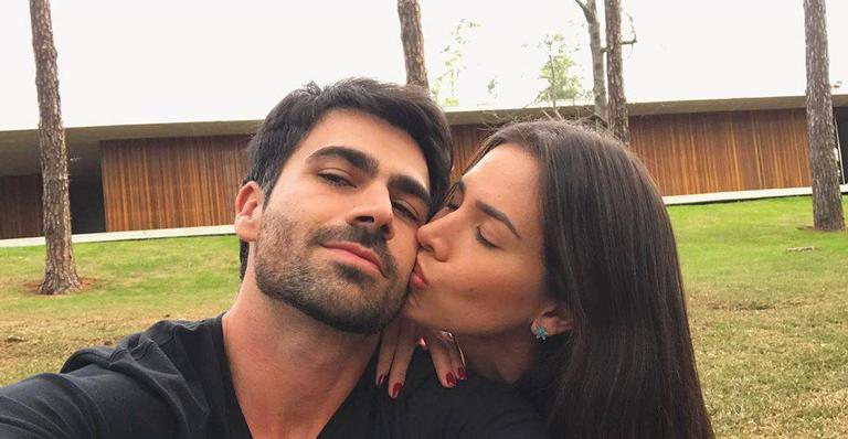 Em viagem para os EUA, ex-BBB Rodrigão se derrete de amores ao clicar a família reunida - Reprodução/Instagram