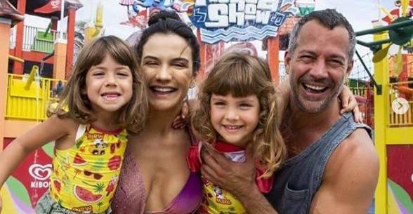 Malvino Salvador curte férias com a família - Instagram