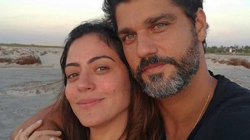 Carol Castro ostenta corpão na web e Bruno Cabrerizo manda recado: ''Ela é minha'' - Reprodução/Instagram