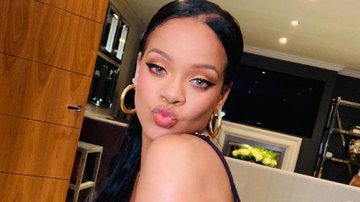 Rihanna arranca suspiros de fãs ao surgir só de calcinha e sutiã em ensaio sensual: ''Gostosa'' - Reprodução/Instagram