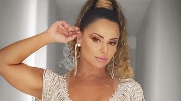 Viviane Araújo ostenta corpão em clique na web - Instagram
