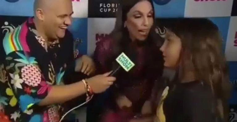 Filho de Ivete Sangalo invade entrevista da mãe e conta que não passou de ano - Reprodução
