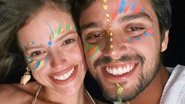 Agatha Moreira e Rodrigo Simas posam só de biquíni e sunga e corpão do casal chama atenção - Reprodução/Instagram