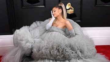 Ariana Grande causa comoção com vestido de seis metros de diâmetro - Getty Images