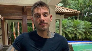 Lucas Lucco emociona ao mostrar foto inédita com Cristiano Araújo - Instagram