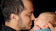 Thammy Miranda celebra primeiro mês de vida do filho - Reprodução