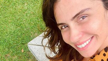 Giovanna Antonelli posa sorridente em momento espontâneo durante viagem - Reprodução/Instagram