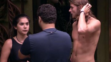 BBB20: Gizelly para Prior: ''A gente pode beijar na boca'' - Reprodução/TV Globo