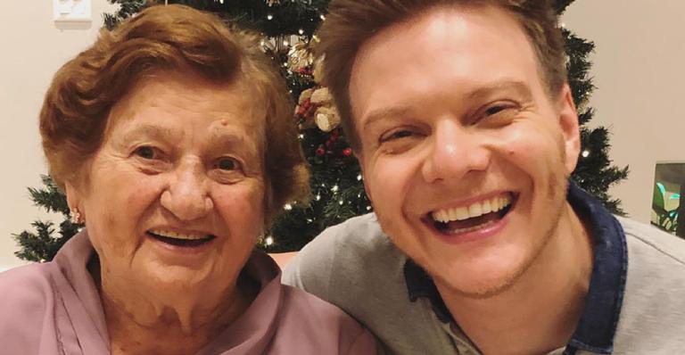 Michel Teló faz homenagem emocionante de despedida à avó, Dora: ''Festa no céu'' - Reprodução/Instagram