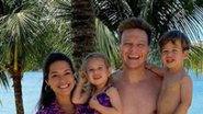 Thais Fersoza leva os filhos para praia e faz rara selfie de biquíni - Arquivo Pessoal