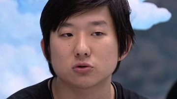 Pyong Lee conta que é milionário - Reprodução