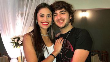 Luca Bueno posa com namorada em registro romântico e celebra aniversário de namoro - Reprodução/Instagram