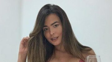 Geisy Arruda posa sexy e volume na calcinha rende comentários: ''Que pacote'' - Reprodução