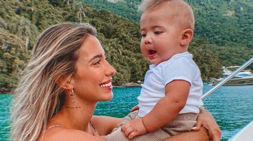 Gabi Brandt encanta web ao mostrar careta do filho enquanto come açaí: ''Gelado'' - Reprodução/Instagram