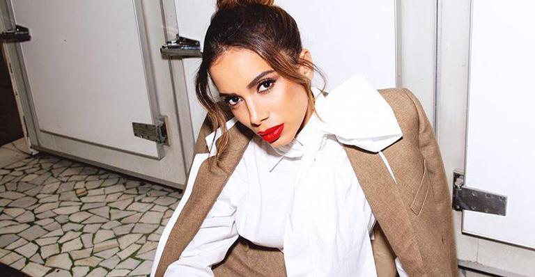 Anitta ironiza seus procedimentos estéticos e dispara: ''Precisei de umas 50 plásticas'' - Reprodução/Instagram