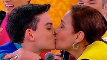 Sonia Abrão rebate críticas após beijo em Dudu Camargo na TV - Reprodução