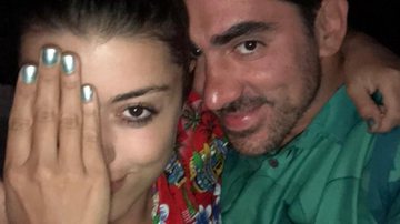 Marcelo Adnet surge em momento de intimidade com a esposa na cama: ''Te amo'' - Reprodução/Instagram