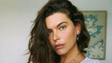 Toda natural, Mariana Goldfarb surge nas redes de calcinha - Reprodução/Instagram