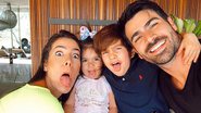 Ex-BBB Adriana Sant'Anna constrói parquinho para os filhos no jardim de casa: ''Estão felizes'' - Reprodução/Instagram