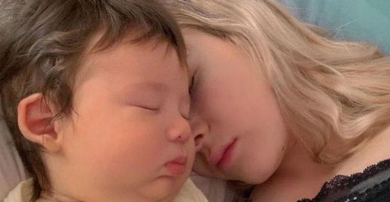 Sammy Lee faz web morrer de amores ao dividir clique de 4 meses do filho - Reprodução/Instagram