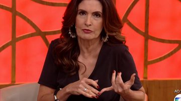 Sincerona! Fátima Bernardes critica uso errado da máscara de proteção: "Não é para ficar mexendo" - Reprodução/TV Globo