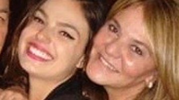 Rosalba Nable, mãe de Isis Valverde, posa de biquíni aos 55 anos - Reprodução/Instagram