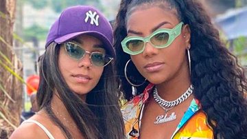 Ludmilla e Brunna Gonçalves curtem passeio e trocam beijos de máscara - Reprodução/Instagram
