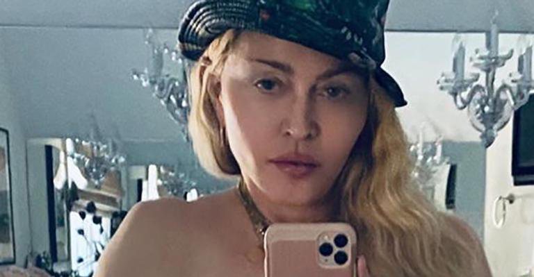 Aos 61 anos, Madonna faz topless em clique ousadíssimo e arranca suspiros: "Corpo maravilhoso" - Reprodução/Instagram
