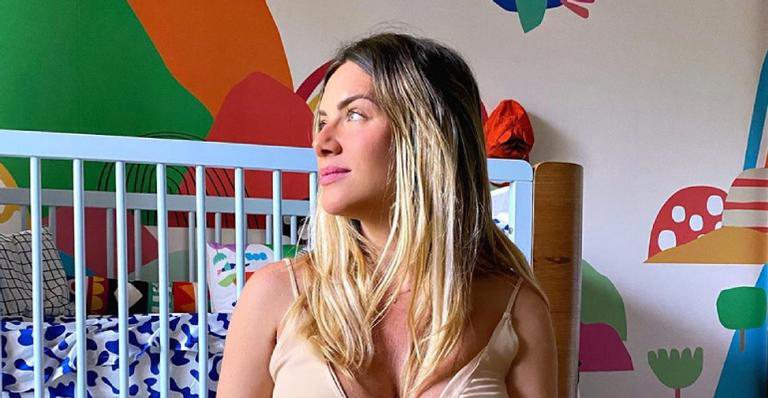 Giovanna Ewbnank faz retrato real sobre maternidade após chegada do terceiro filho - Arquivo Pessoal