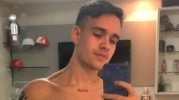 Filho de Solange Almeida impressiona ao posar sem camiseta após perder 75 kg: "Assim você me mata" - Reprodução/Instagram