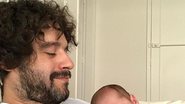 Guilherme Winter enche a web de fofura ao mostrar sorrisão do filho: "Meu único pensamento" - Reprodução/Instagram