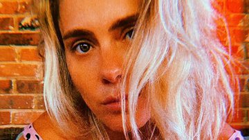 Carolina Dieckmann arrasa com biquíni de bolinha e ostenta corpão - Reprodução/Instagram