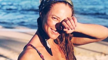 De biquíni mínimo, Paolla Oliveira exibe corpão na praia e lamenta saudades - Instagram