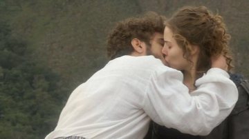 O príncipe irá preparar uma surpresa romântica para Leopoldina no capítulo desta sexta-feira (7); saiba mais - Reprodução/TV Globo