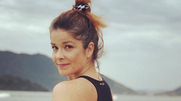 Aos 41 anos, Samara Felippo vai à praia e publica clique com bumbum em evidência - Reprodução/Instagram