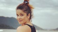 Aos 41 anos, Samara Felippo vai à praia e publica clique com bumbum em evidência - Reprodução/Instagram