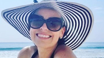 Lembra dela? Aos 51 anos, Daniela Escobar surge de biquíni em praia fora do Brasil - Reprodução/Instagram