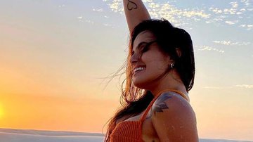 Ex-BBB Carol Peixinho exibe barriga inacreditável em cliques de biquíni - Reprodução/Instagram