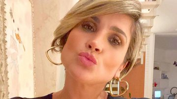 Flávia Alessandra surge plena em clique ousado - Instagram