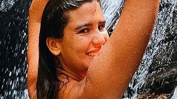 Filha de Flávia Alessandra, Giulia Costa curte banho de cachoeira e mostra corpão - Reprodução/Instagram