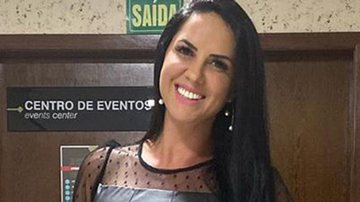 Graciele Lacerda posa com vestido de couro - Reprodução/Instagram