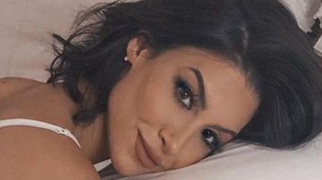 Poderosa, Ex-BBB Bianca Andrade sensualiza na cama de lingerie e causa - Reprodução/Instagram