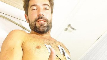 Sandro Pedroso surge em cama de hospital e faz desabafo: "Achei que era o meu último dia" - Reprodução/Instagram