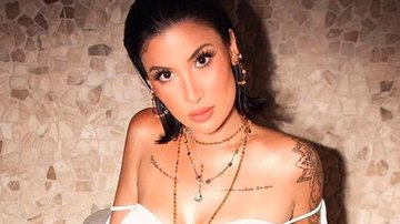 Ex-BBB Bianca Andrade posa deslumbrante em look soltinho - Reprodução/Instagram/Adalto Jr.