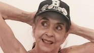 Aos 79 anos, Betty Faria sensualiza ao posar com macacão justíssimo e decotado - Reprodução/Instagram