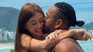 Nego do Borel agarra a namorada na piscina luxuosa de sua mansão - Reprodução/Instagram