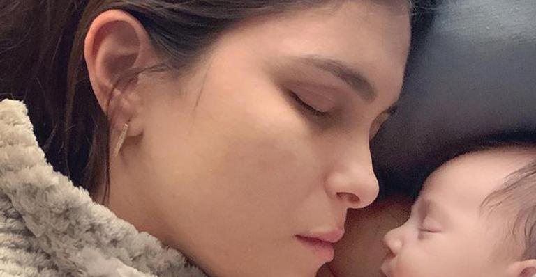 Ex-BBB Kamilla Salgado posa com filho e desabafa sobre maternidade real - Instagram